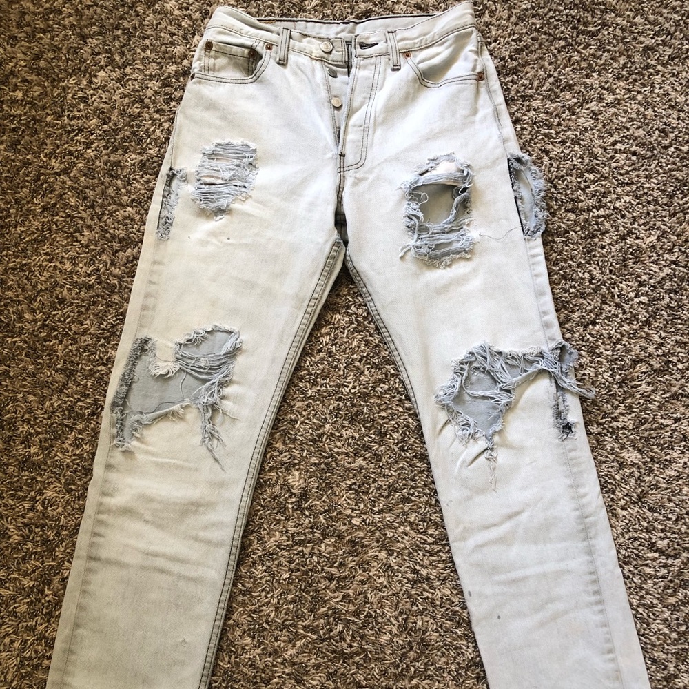 Levi’s Size 27